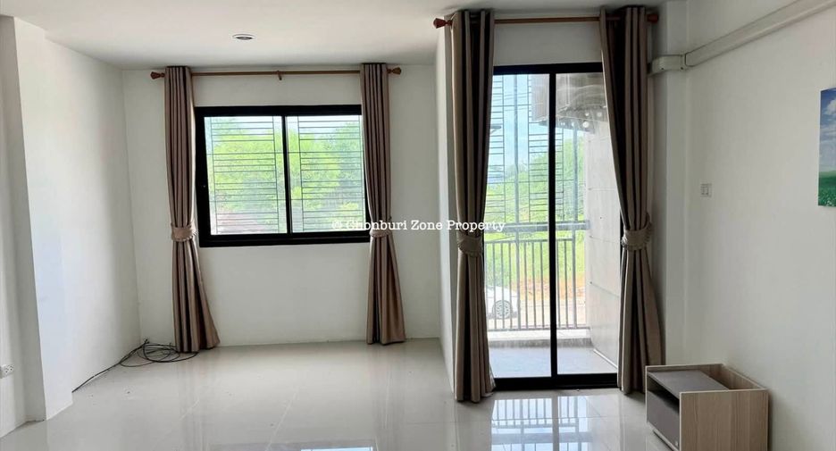 À vendre 4 chambres local commercial à Si Racha, Chonburi