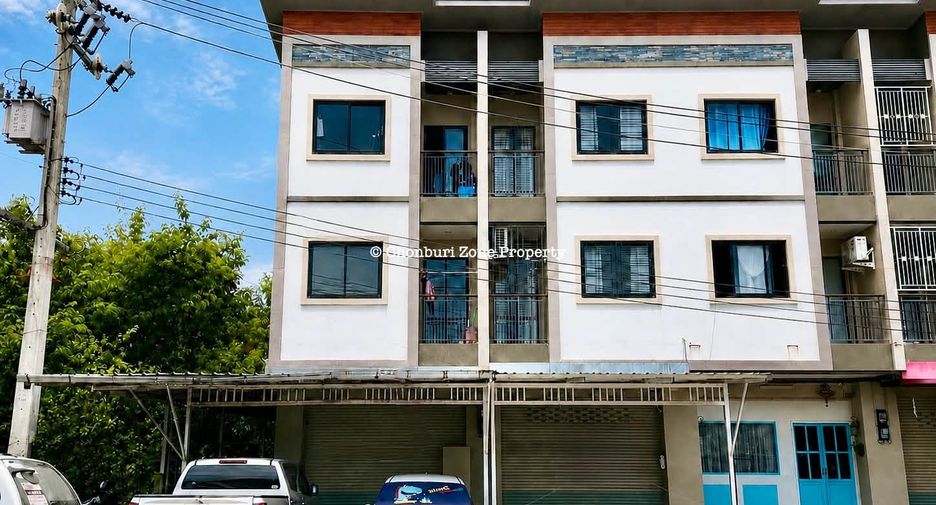 À vendre 4 chambres local commercial à Si Racha, Chonburi