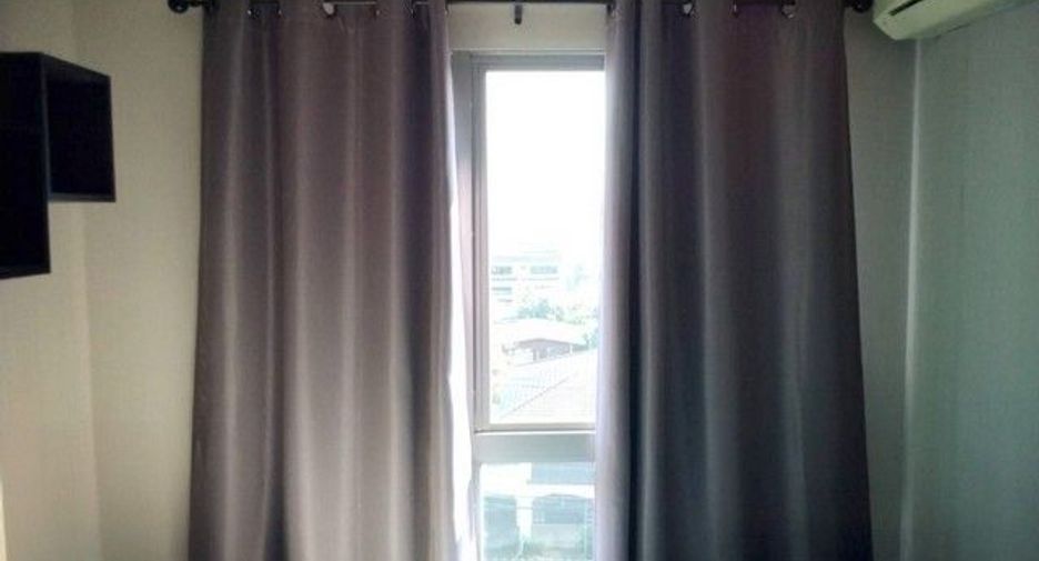 For sale 2 bedrooms condo in Huai Khwang, Bangkok