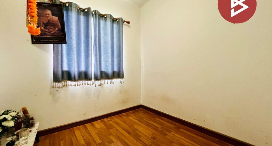 À vendre 3 chambres maison de ville à Phra Pradaeng, Samut Prakan
