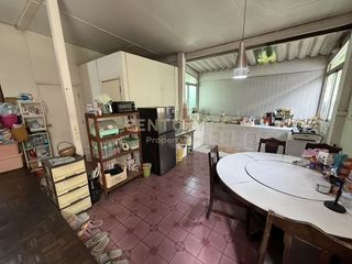 À vendre 3 chambres maison à Din Daeng, Bangkok
