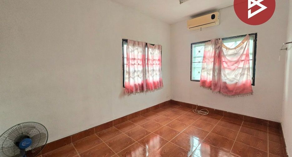 For sale 2 bedrooms townhouse in Phra Samut Chedi, Samut Prakan