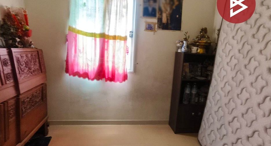 For sale 2 bedrooms townhouse in Phra Samut Chedi, Samut Prakan