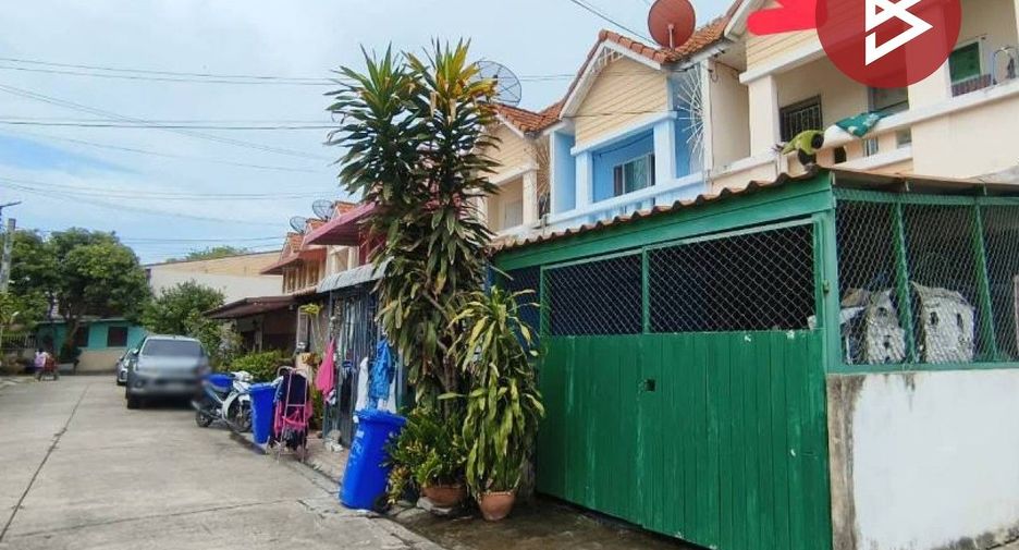For sale 2 bedrooms townhouse in Phra Samut Chedi, Samut Prakan