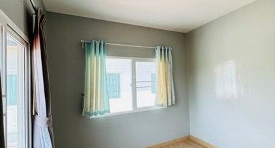 Reihenhaus zum Kauf mit 4 Zimmer in Saphan Sung, Bangkok