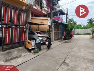 Casa adosada en venta de 3 habitaciones en Thung Khru, Bangkok