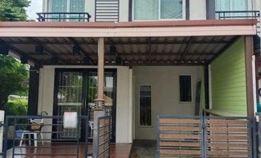 For sale 3 bedrooms townhouse in Phra Samut Chedi, Samut Prakan