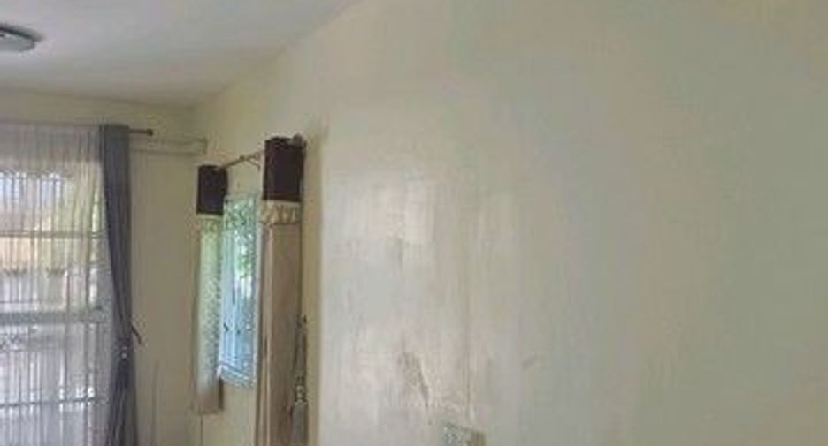 For sale 3 bedrooms townhouse in Phra Samut Chedi, Samut Prakan