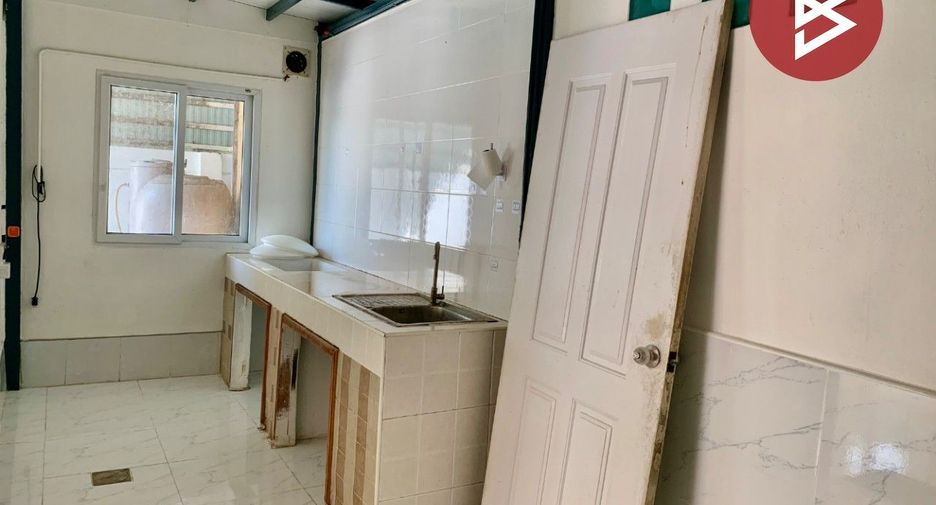 Продажа 3 спальни таунхаус в Bang Phli, Самутпракан