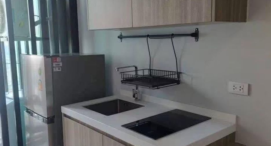 Wohnung zur Miete mit 1 Zimmer in Chom Thong, Bangkok