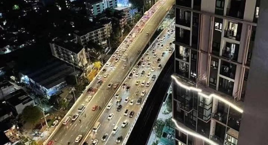 Wohnung zur Miete mit 1 Zimmer in Chom Thong, Bangkok