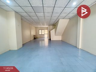 Reihenhaus zur Miete und zum Kauf mit 2 Zimmer in Mueang Nakhon Pathom, Nakhon Pathom