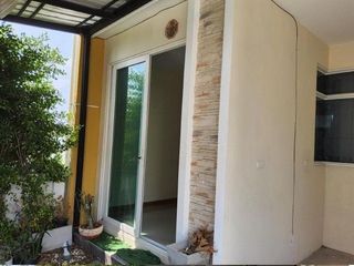 For rent 3 bedrooms townhouse in Nong Khaem, Bangkok