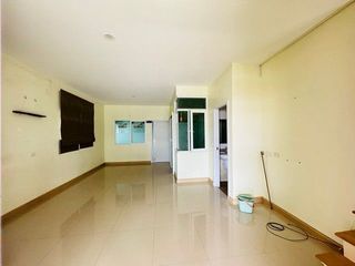 Reihenhaus zum Kauf mit 4 Zimmer in Saphan Sung, Bangkok