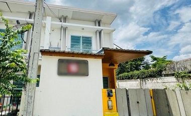For sale 3 bedrooms townhouse in Khlong Sam Wa, Bangkok
