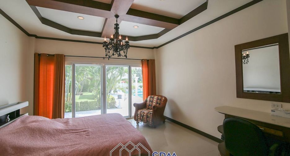 出售 4 卧室 别墅 在 Cha-Am, Phetchaburi
