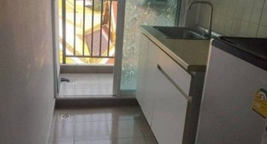À vendre 1 chambre condo à Thon Buri, Bangkok