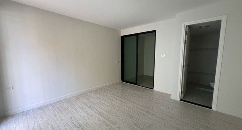 Wohnung zum Kauf mit 1 Zimmer in Bueng Kum, Bangkok