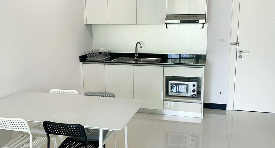 Wohnung zur Miete mit 1 Zimmer in Khlong Toei, Bangkok