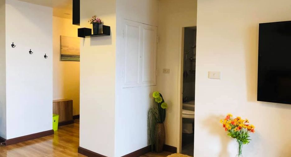 For rent 1 bed condo in Khlong Toei, Bangkok