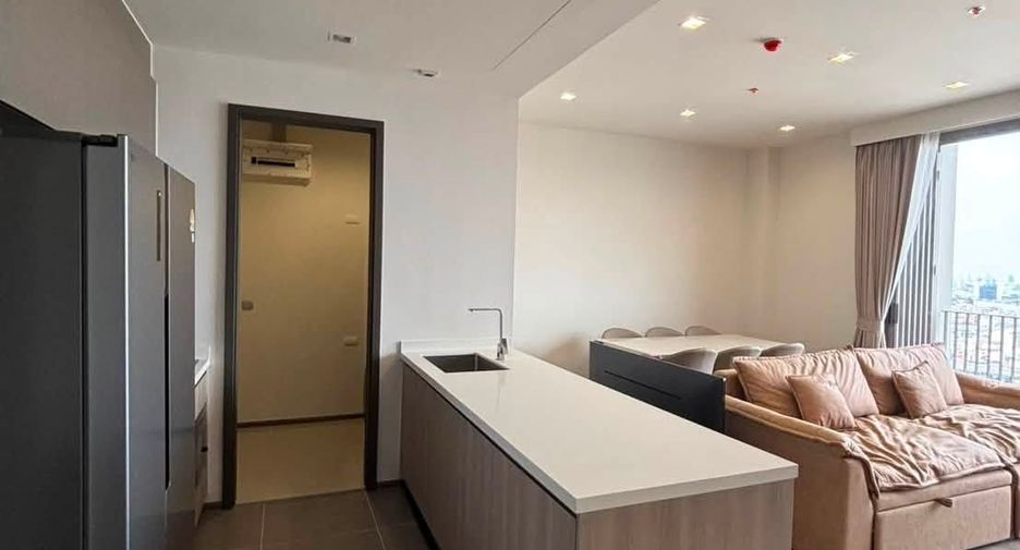 For rent 3 bedrooms condo in Bang Kho Laem, Bangkok