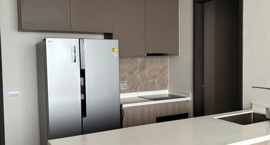 For rent 3 bedrooms condo in Bang Kho Laem, Bangkok