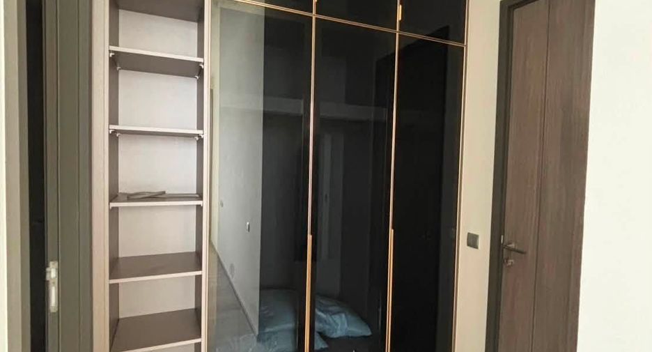 For rent 3 bedrooms condo in Bang Kho Laem, Bangkok
