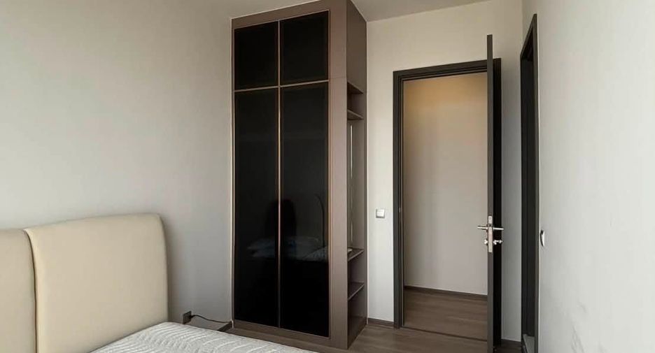 For rent 3 bedrooms condo in Bang Kho Laem, Bangkok
