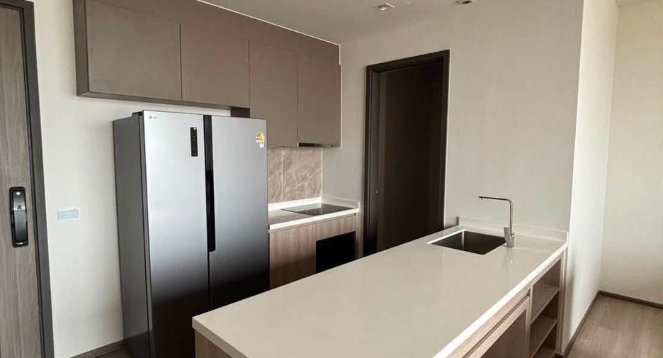 For rent 3 bedrooms condo in Bang Kho Laem, Bangkok