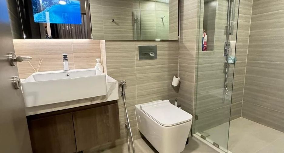 For rent 1 bed apartment in Watthana, Bangkok