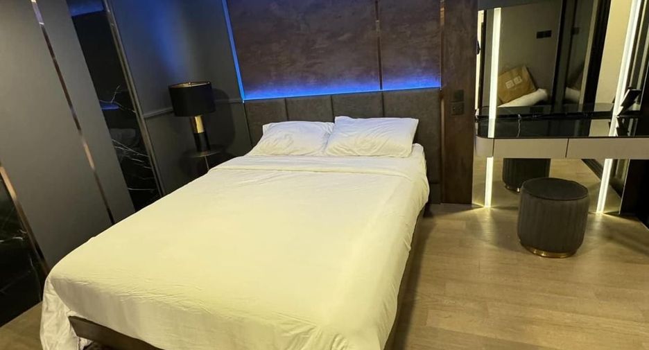 For rent 1 bed apartment in Watthana, Bangkok