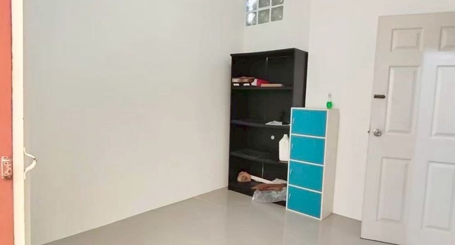 Casa en venta de 3 habitaciones en Khlong Sam Wa, Bangkok
