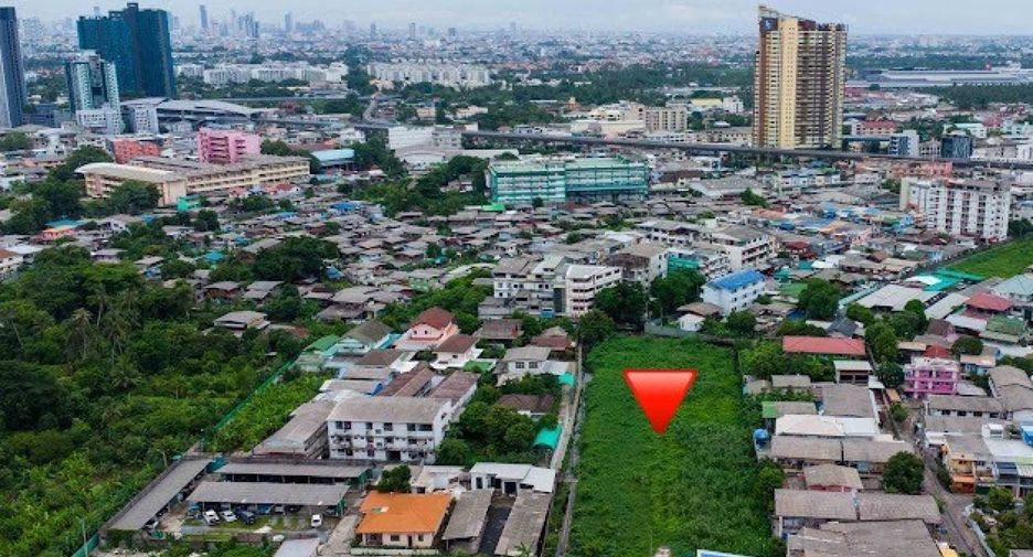 出售 土地 在 Phasi Charoen, 曼谷