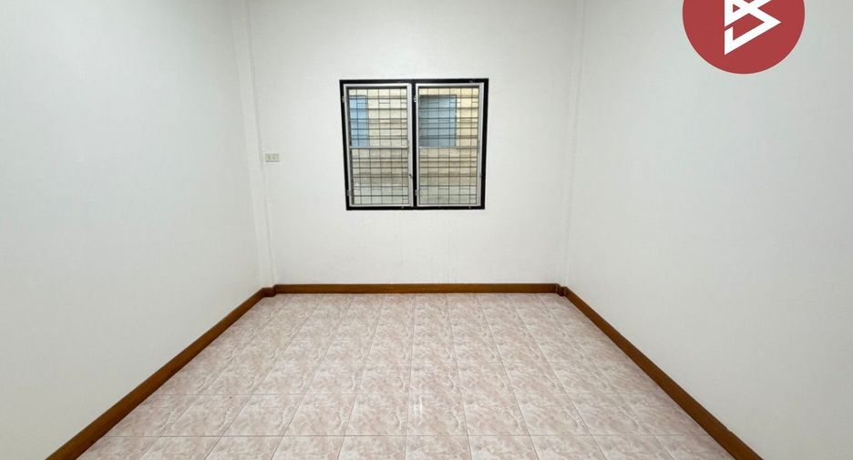 À vendre 2 chambres maison à Si Racha, Chonburi