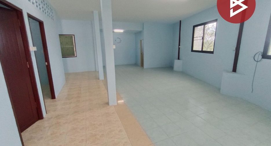 For sale 2 bedrooms townhouse in Mueang Trat, Trat
