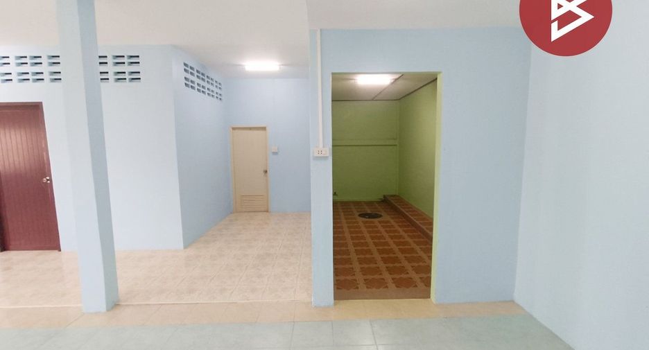 For sale 2 bedrooms townhouse in Mueang Trat, Trat
