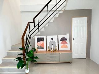 Casa en venta de 4 habitaciones en Si Racha, Chonburi