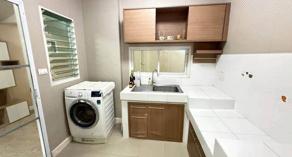 ให้เช่า 3 ห้องนอน บ้านเดี่ยว ใน สันกำแพง, เชียงใหม่