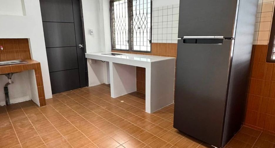 For rent and for sale 3 bedrooms house in Mueang Chiang Mai, Chiang Mai