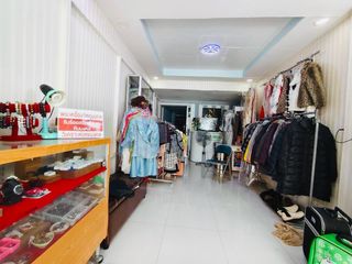 Продажа 6 спальни торговое помещение в Банг Капи, Бангкок
