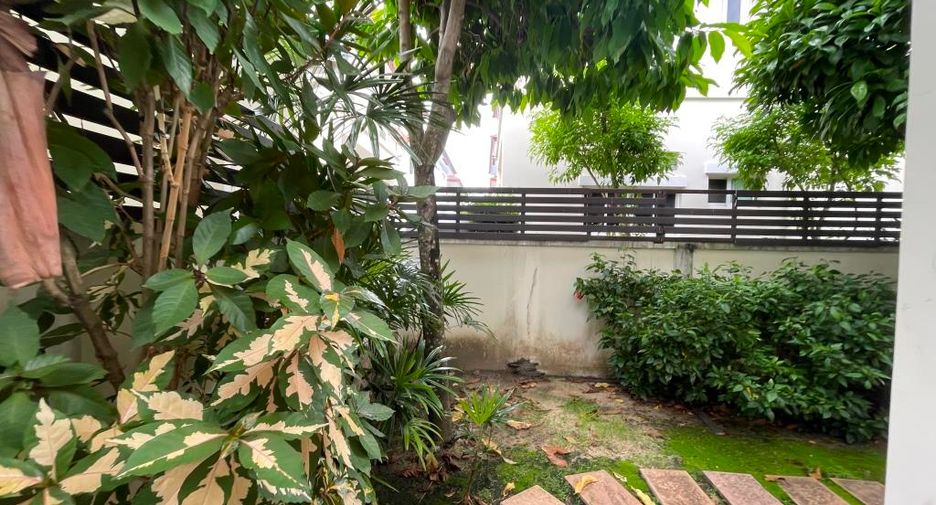 À louer 3 chambres maison à Bang Yai, Nonthaburi