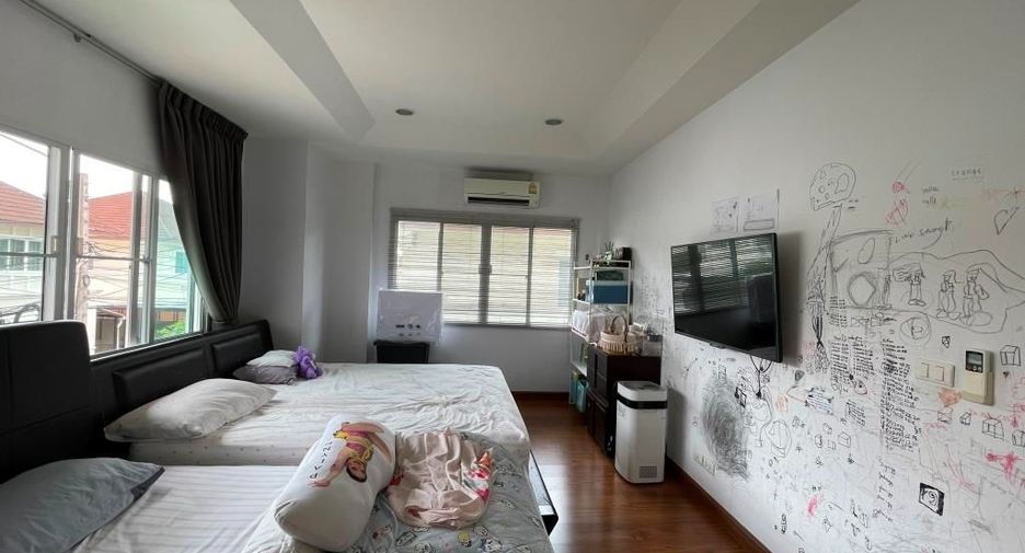 À louer 3 chambres maison à Bang Yai, Nonthaburi