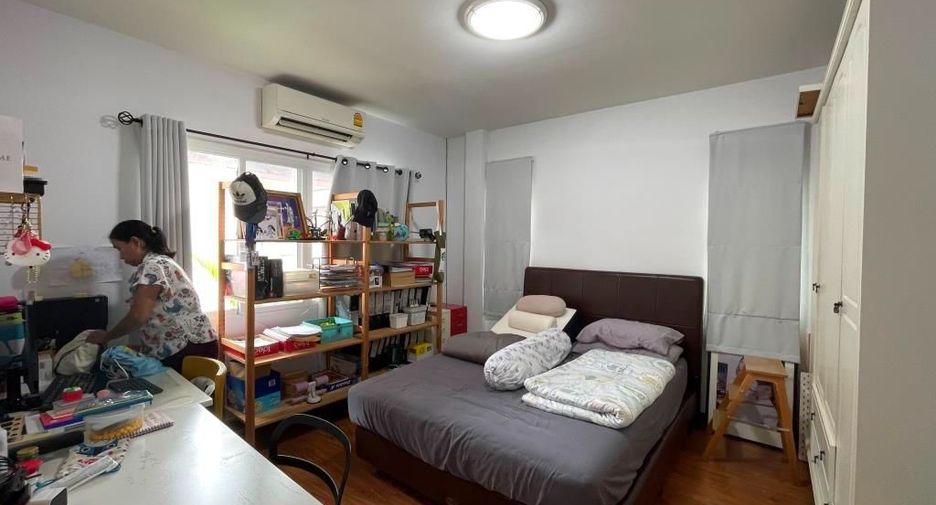 À louer 3 chambres maison à Bang Yai, Nonthaburi