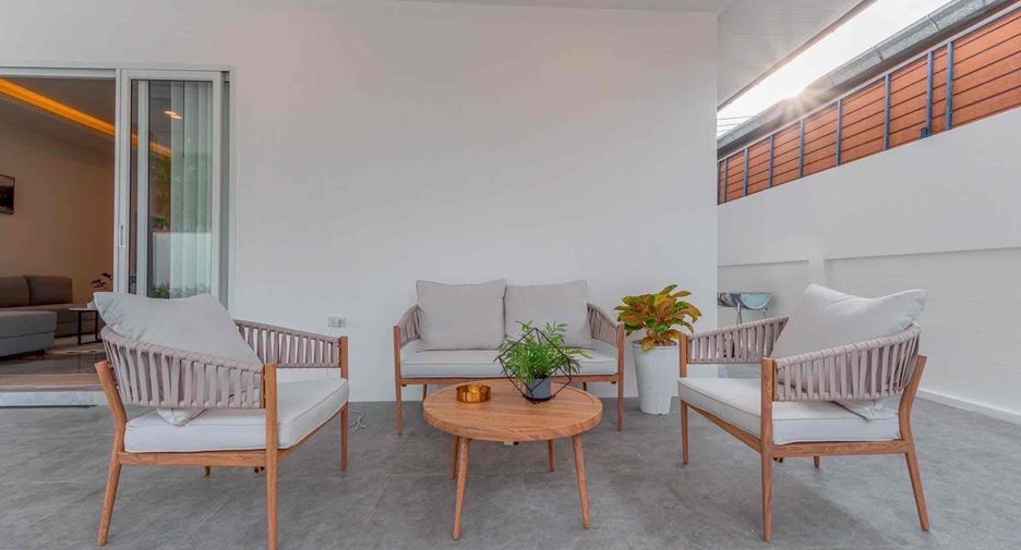 À vendre et à louer 4 chambres villa 