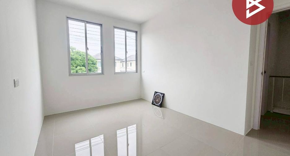 Продажа 3 спальни таунхаус в Khlong Luang, Патумтани