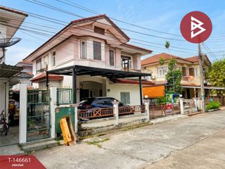 Продажа 4 спальни дом в Si Racha, Чонбури