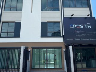 Local comercial en alquiler de 2 habitaciones en Khlong Luang, Pathum Thani