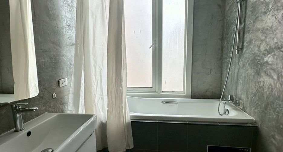 For rent そして for sale 1 Beds condo in Khlong Toei, Bangkok