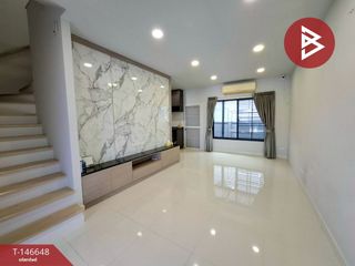 Casa adosada en venta de 2 habitaciones en Bang Phli, Samut Prakan