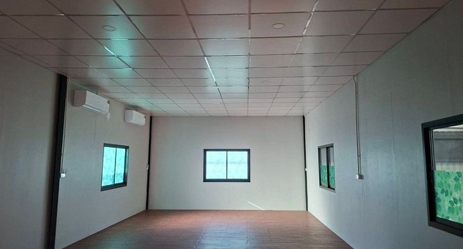 Аренда 1 кровать склад в Lat Lum Kaeo, Патумтани